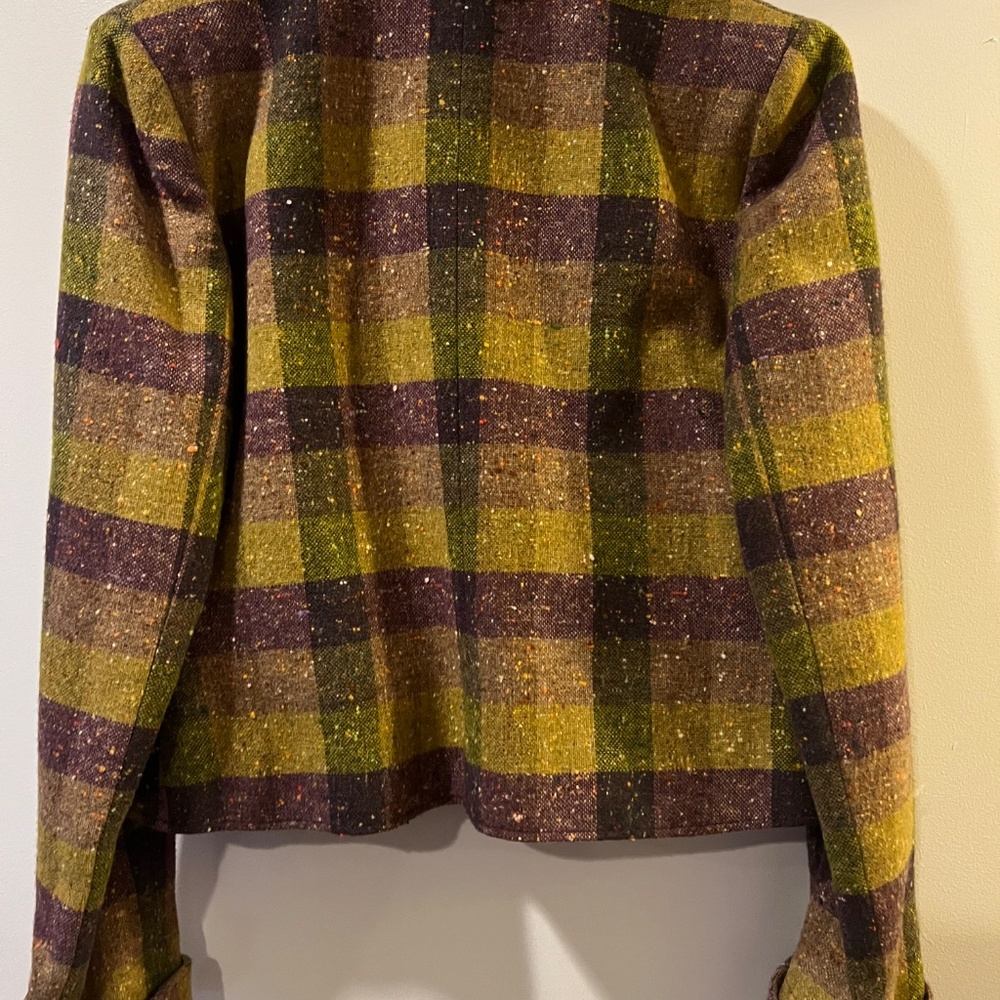 Jacket - Picture 5 of 6